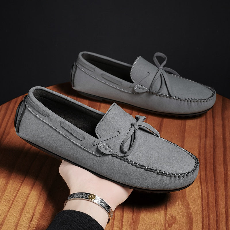 Mocassim Império de Luxo - Feito de Couro Genuíno! Oferta Única!