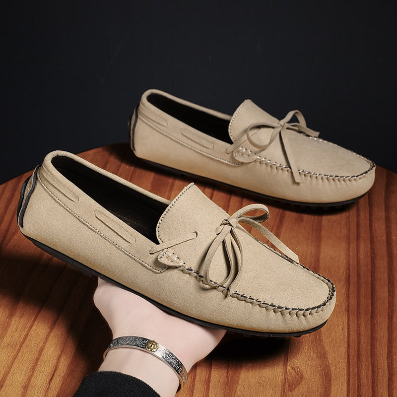 Mocassim Império de Luxo - Feito de Couro Genuíno! Oferta Única!