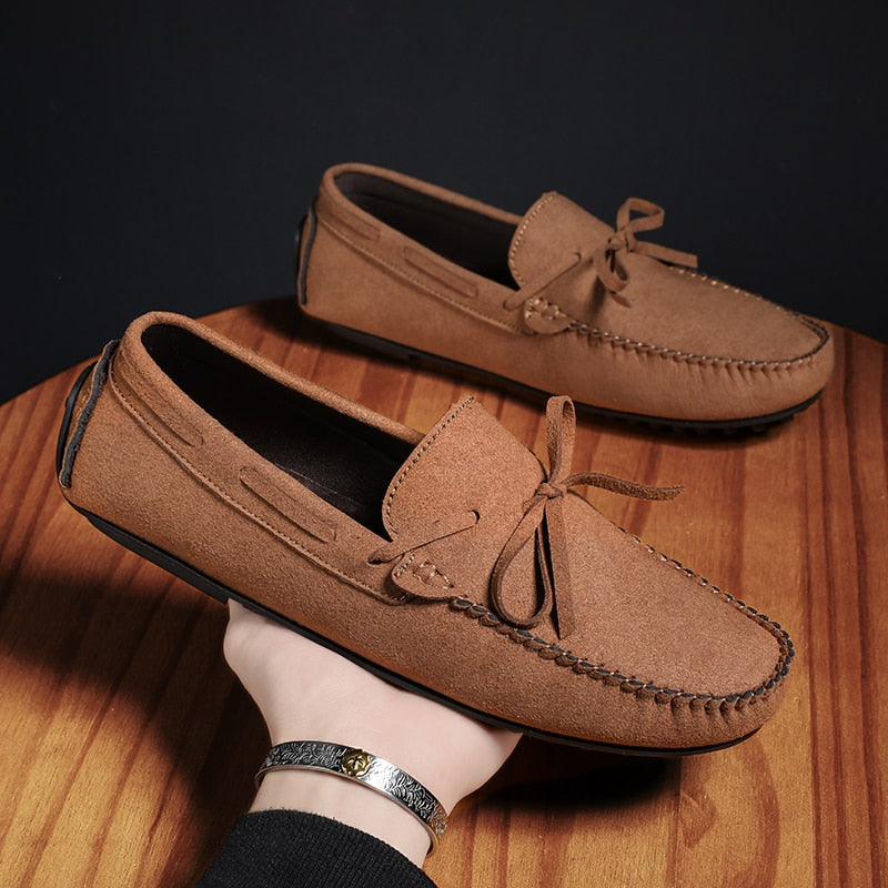 Mocassim Império de Luxo - Feito de Couro Genuíno! Oferta Única!
